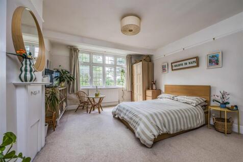 11 Military Road, Hilsea-Small-PorticoMarketing-So