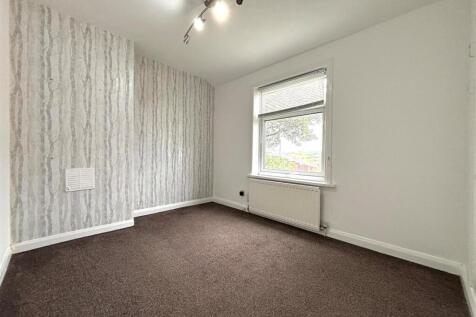 Whitwell Grove, Elland photo 3