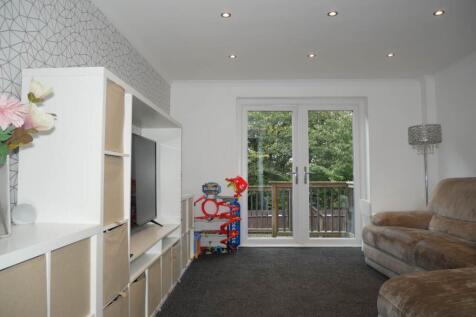 Heritage Road , Chatham, Kent  photo 3