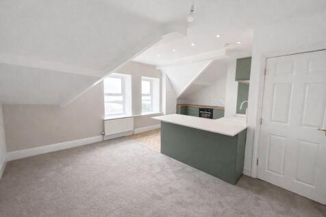 Living/Kitchen