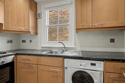 10.KITCHEN.jpg