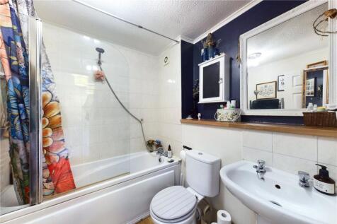 Saffron Court, Biggleswade, Bedfordshire, SG18 photo 4