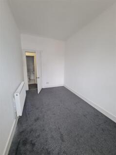 21 NewStreet Bedroom2.jpg