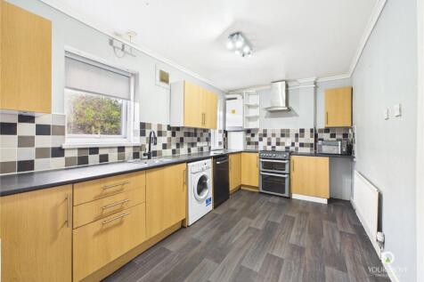 Hewitt Avenue, Sunderland, Tyne and Wear, SR2 photo 3