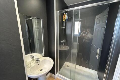 WhatsApp Image 2025-