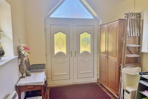 Front Entrance hallway