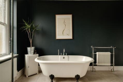 6 bed, 3 bath Semi-Detached in Bristol - Photo 13