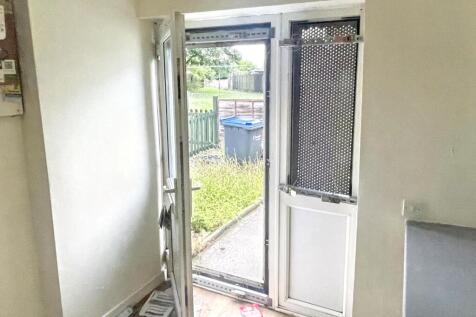 8 Little Englands, Chippenham, Wiltshire, SN15 3DP