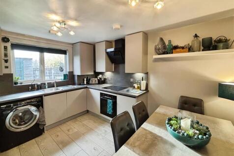 5e71836a-Photo 2012-8-25 2C 2011 2015 2011.jpg