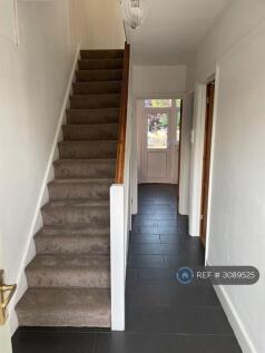 Beech Avenue, Northampton, NN3 photo 3