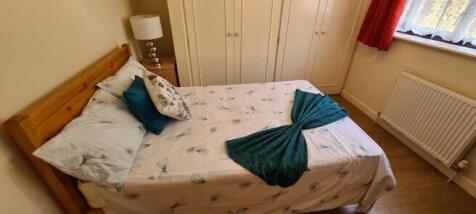 bishops-way-ct2-8ds-1040407