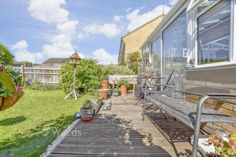 Patio / Decking