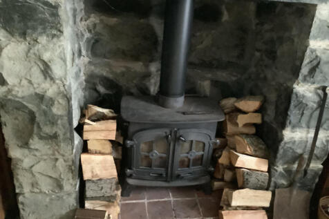 Log burner