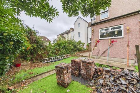 16 - HMO for Auction, Gloucester Road, Horfield.jp