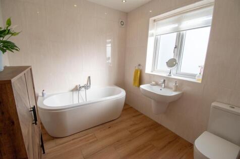 Photo 10-07-2025, 17 49 37.jpg