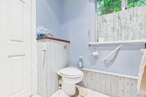 Downstairs Cloakroom