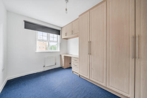 1327366-6-6878eee...