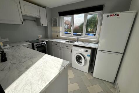Mallard Close, Northampton, NN4 photo 3