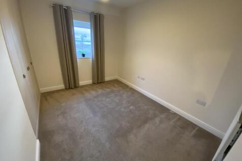 Bulkhead Drive, Fleetwood - " AVAILABLE WITH ZERO DEPOSIT " photo 4