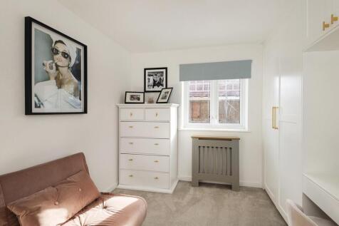 Hailwood Drive, TN8 6FP 020.jpg