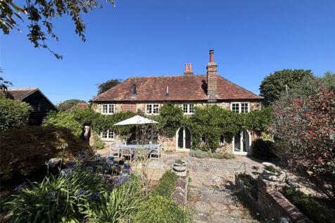 Arundel, BN18 - property photo