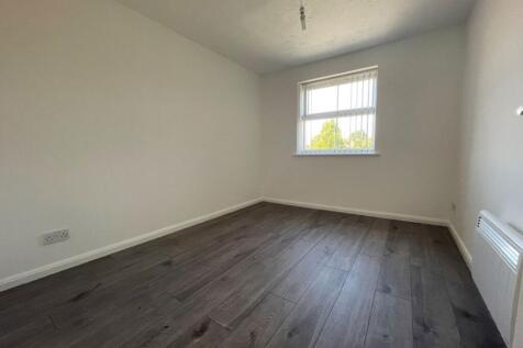 Botham Drive photo 5