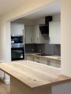 5 bed // 4 bath - Lower Regent Street NG9 2DD photo 5