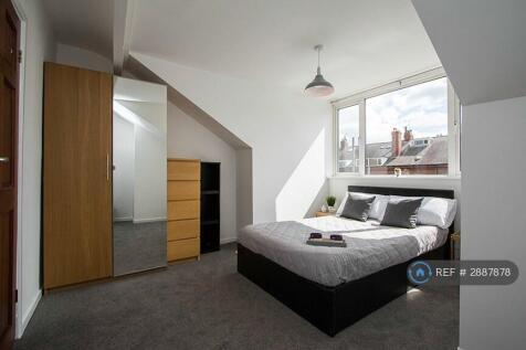 2nd Floor Bedroom - Large