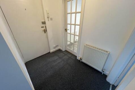 St Michaels Court, Monkton Combe, Bath photo 4