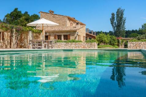 Exterior and Pool (2