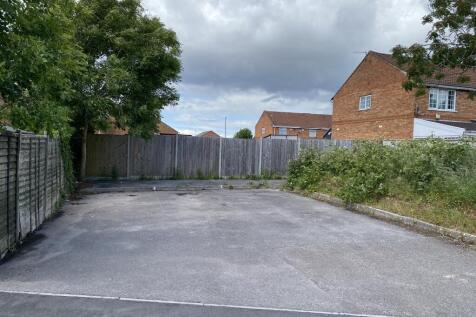 Parking to Rear 