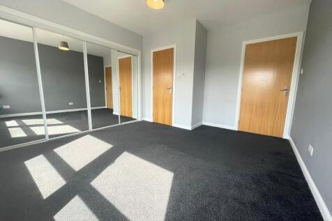 IMG-20250429-WA00...