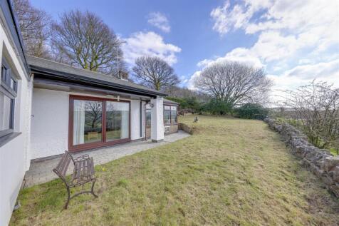 Rear &amp; Side Garden