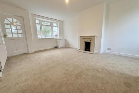 21 North Crescent, Featherstone photo 3