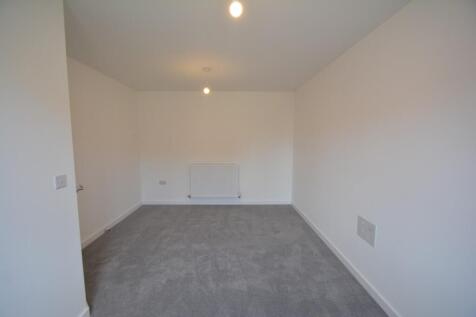 Waterfield Close, Central, Peterborough, PE3 photo 3