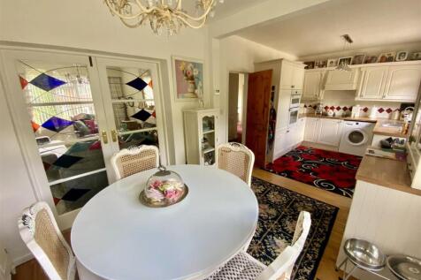 Bramleys Estate Agents - Woodsome Avenue - Mirfiel