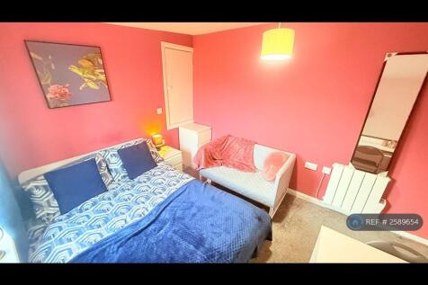 Room 6 - Double Ensuite Room For Single Occupancy