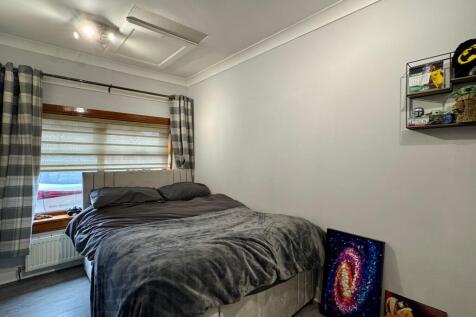 Bedroom 4/Garage Conversion