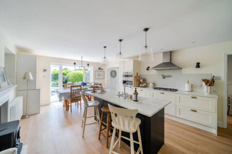 1484927-21-6a4bed...