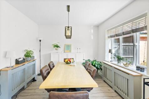 13 Fieldware gardens 16.jpg