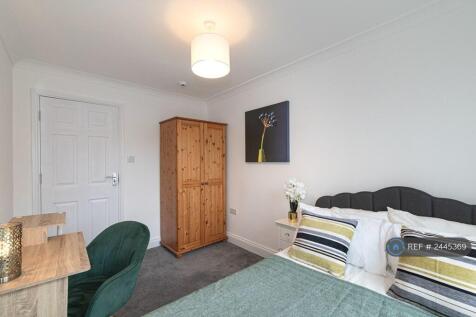 Double Bedroom 4 - Rear View 