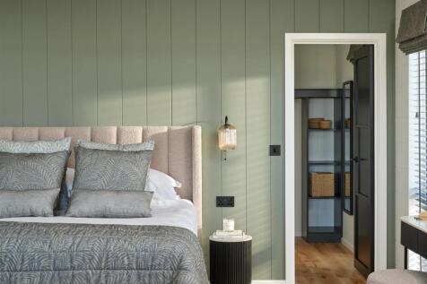 The Tideline Lodge - En suite Bedroom