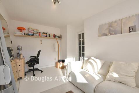 Lounge/Diner