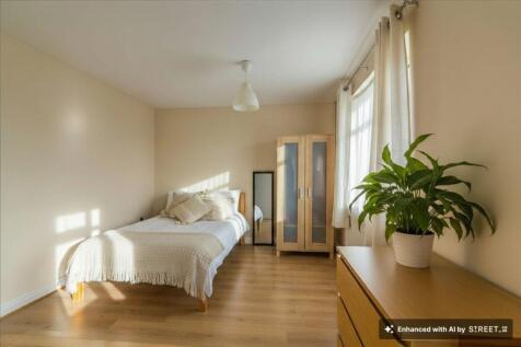6 Double Bedrooms