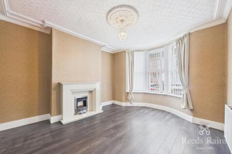 Knoclaid Road, Liverpool, Merseyside, L13 photo 2
