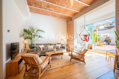 Increible-piso-reformado-con-elementos-original...