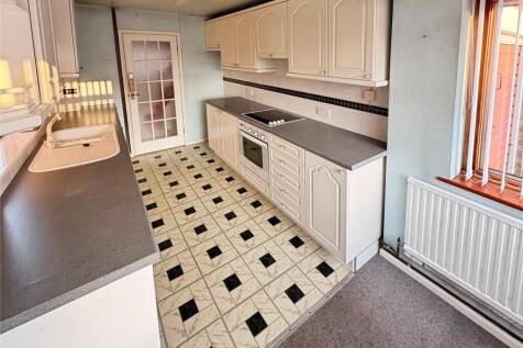 Dining/Kitchen