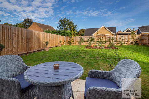Alfresco Dining