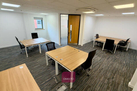 Office 121-123 to Rent
