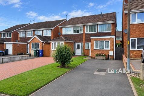 Chapel Street Wordsley 2.jpg